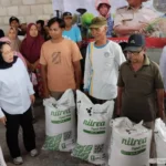 WOW !! Ratusan Petani Dapat Pupuk Gratis Dari Presiden Prabowo