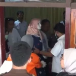 Tersangka Pembunuhan Ibu Kos di Ngawi Peragakan 40 Adegan