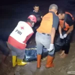 Geger, Jenazah Seorang Pria Mengambang di Bengawan Madiun