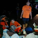 8 Buruh Tani Dievakuasi Tim BPBD Usai Terjebak Banjir Saat Panen Jagung