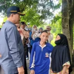 Wali Kota Madiun Turun Tangan, Pasangan Lansia di Tepi Bantaran Akhirnya Direlokasi