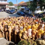 Ribuan ASN Ponorogo Berdesak-desakan Saat Halal Bihalal