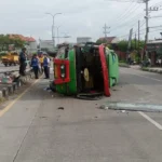 Mikrobus Tabrak Tiang PJU, Satu Orang Meninggal Dunia