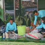Penggiat Lingkungan di Madiun Olah Sampah Plastik Menjadi Ecobrick