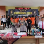 Polres Magetan Sita 233 Botol Miras Ilegal dalam 10 Hari, Waspadai Dampak Sosial
