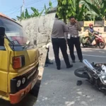 Pengendara Motor Tewas usai Terjatuh dan Terlindas Truk Dump
