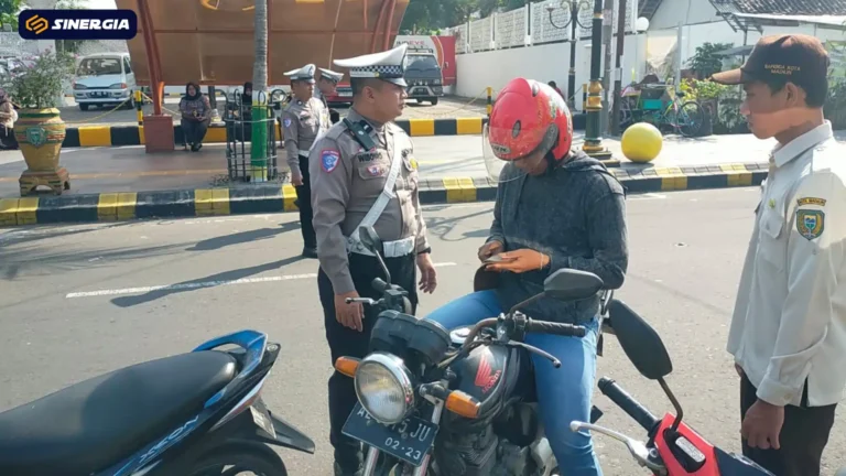 SalinandariSalinandariSalinandariSalinandariSalinandariSalinandariTEMPLATEGAMBARPOST-ezgif.com-jpg-to-webp-converter (1)