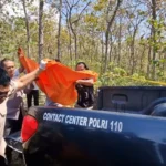 Warga Ponorogo Digegerkan Penemuan Mayat Wanita Setengah Telanjang Di Hutan Jati