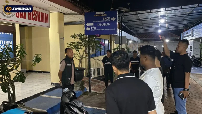 SalinandariSalinandariSalinandariSalinandariSalinandariSalinandariTEMPLATEGAMBARPOST-ezgif.com-jpg-to-webp-converter (2)