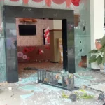 Fasilitas Gedung DPRD Kota Madiun Dirusak Massa, Penutup Got hingga Tiang Bendera Dijarah