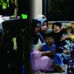 Isak Tangis Warnai Kedatangan Jenazah Korban Longsor PT Freeport