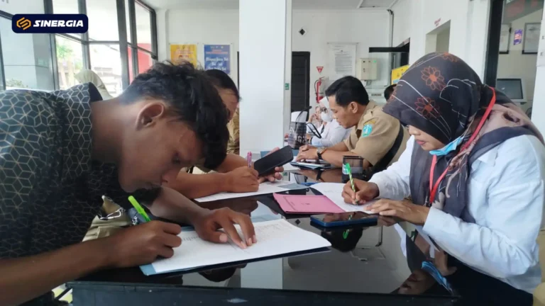 SalinandariSalinandariSalinandariSalinandariSalinandariSalinandariTEMPLATEGAMBARPOST-ezgif.com-jpg-to-webp-converter (2)