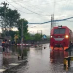 KAI Daop 7 Madiun Mohon Maaf, Sejumlah Perjalanan Terganggu Akibat Cuaca Ekstrem di Semarang