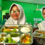 SPPG Mojorejo Resmi Beroperasi, Siswa MAN 2 Kota Madiun Antusias Nikmati Program MBG