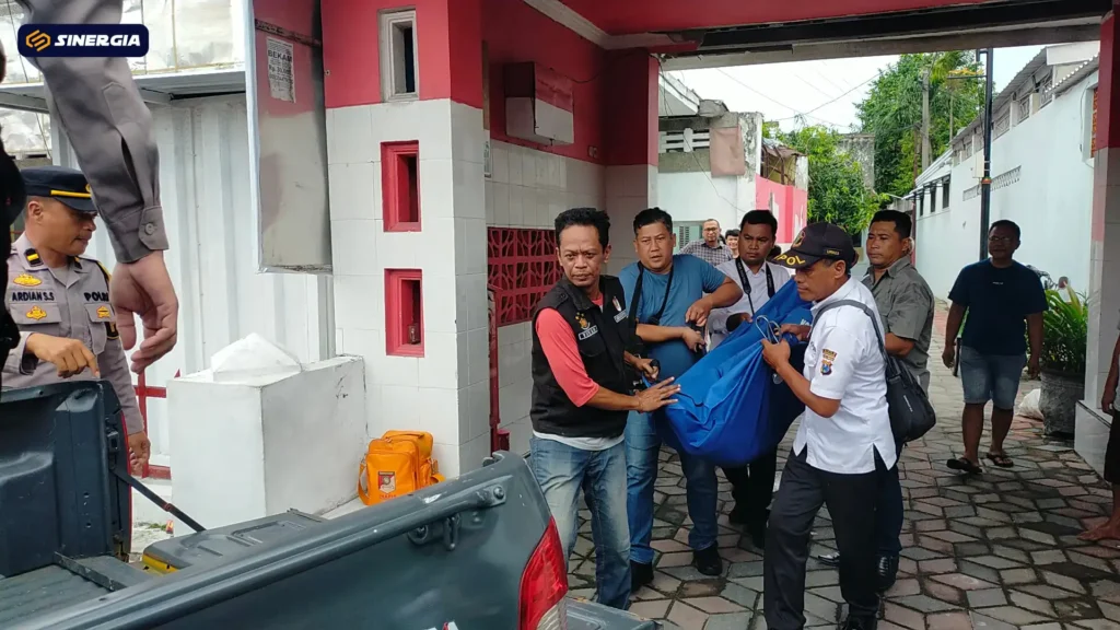 Tukang Becak Di Kota Madiun Ditemukan Meninggal Dunia, Ada Bercak…