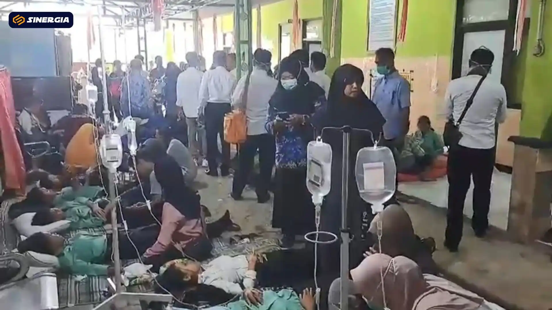54 Siswa di Ngawi Diduga Keracunan, Kini 12 Siswa Masih Dirawat Intensif