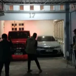KPK Temukan 2 Mobil Mewah di Rumah dr. Yunus Mahatma