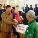 5.879 Warga Terima BLT Kesra 2025, Wali Kota Maidi : Jangan Untuk Judol