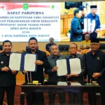 Pemkot-DPRD Kota Madiun Ketok Palu Dua Raperda, Maidi: Jadi Payung Hukum Yang Jelas