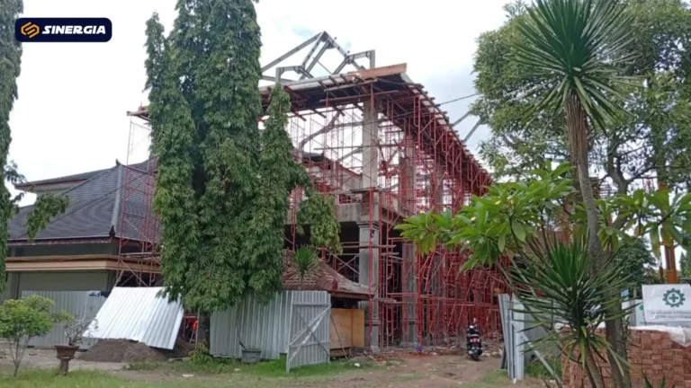 GEDUNG FRAKSI DPRD MADIUN