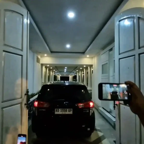 Bupati Sugiri Sancoko dan Sejumlah Orang Diperiksa di Polres Ponorogo