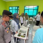 SPPG 2 Polres Magetan Salurkan Makanan Bergizi Gratis untuk Pelajar di Poncol