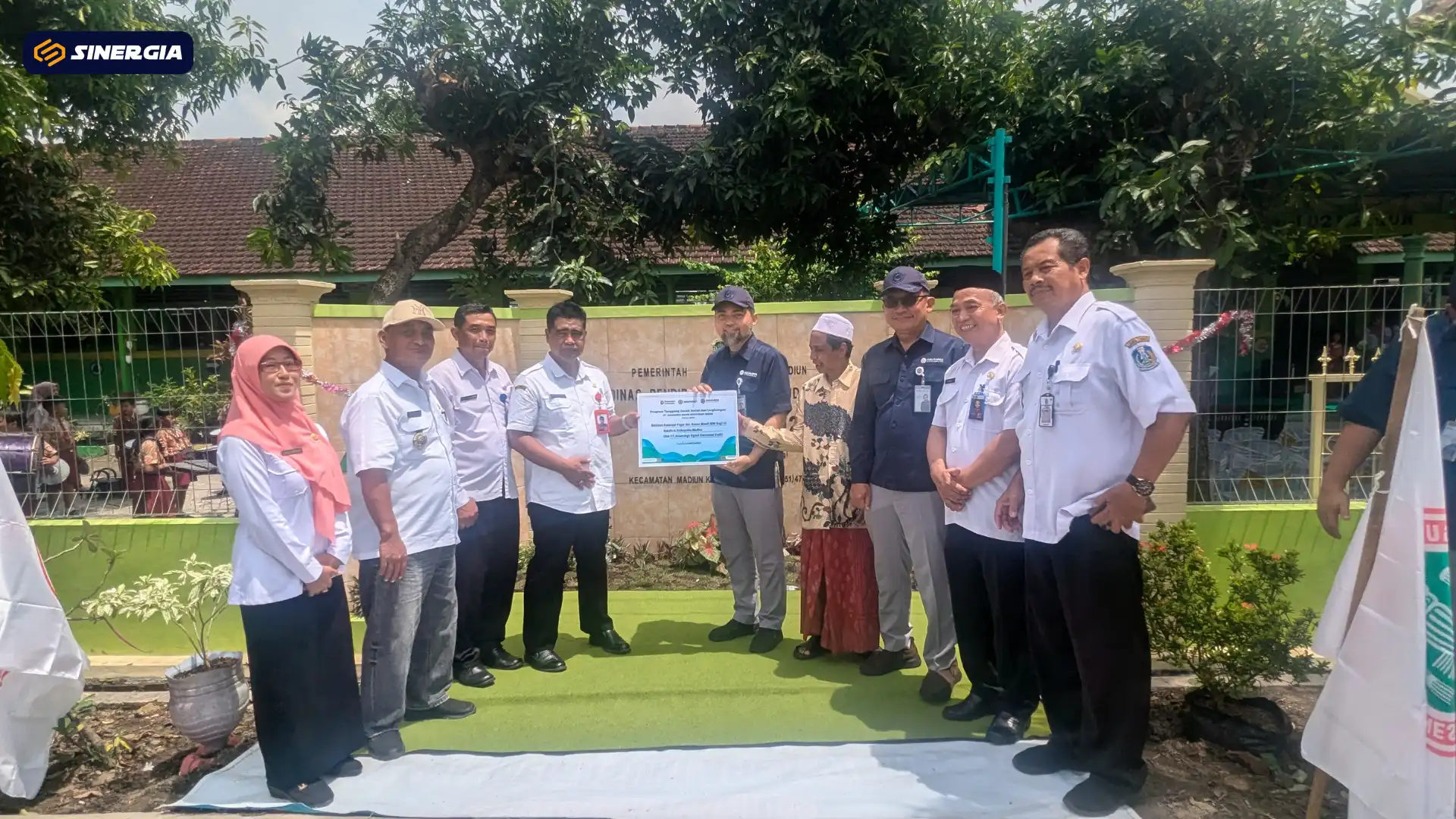 PT JNK Bangun Fasilitas Sekolah di Madiun Lewat Program TJSL