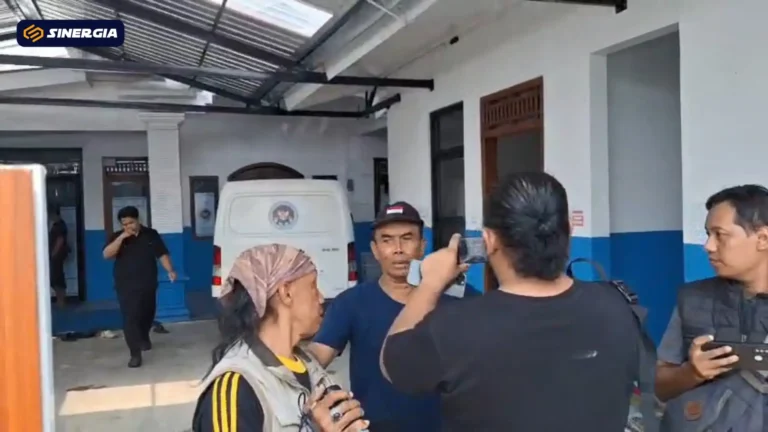 NGAWI INTIMIDASI WARTAWAN