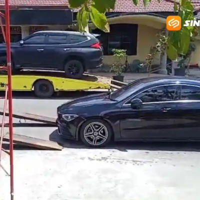 KPK Angkut 2 Mobil Mewah Rahma Noviarini, Klaim Milik Pribadi