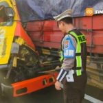 Truk Bermuatan Cabai Tabrak Tronton di Tol Nganjuk–Caruban, Satu Orang Tewas