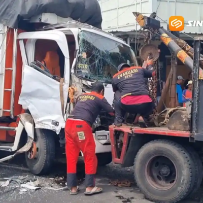 Laka Empat Kendaraan di Jalur Ponorogo–Magetan, Satu Pengendara Luka Ringan