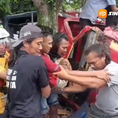 Kecelakaan Maut Dua Truk di Jalur Ngawi–Mantingan, 5 Orang Luka dan 4 Sempat Terjepit di Kabin