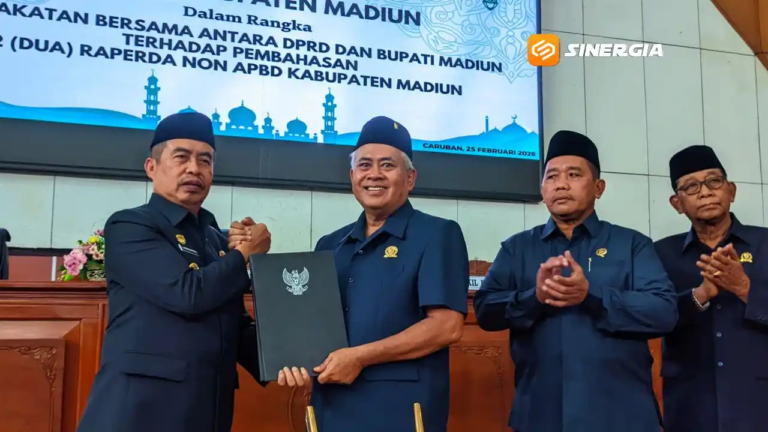 DPRD dan Bupati Madiun Sepakati 2 Raperda Non-APBD, Atur Investasi hingga Pasar Modern