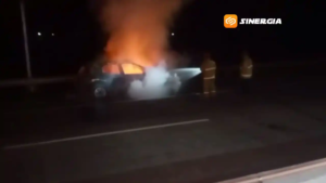 Mobil Terbakar di Tol Caruban Madiun, Tiga Penumpang Selamat