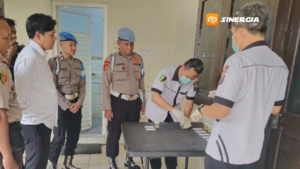 Mendadak! Kapolsek dan PJU Polres Madiun Dites Urine