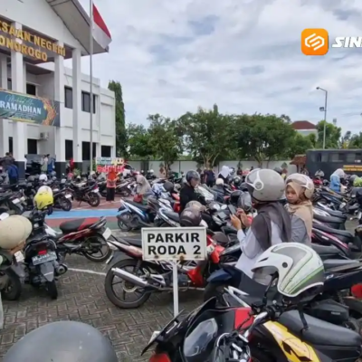 Ribuan Pelajar Jalani Sidang Tilang, STNK dan SIM Diambil di Kejaksaan Negeri Ponorogo