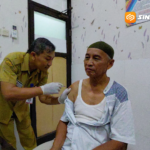 Jemaah Kota Madiun Jalani Vaksinasi Polio dan Meningitis
