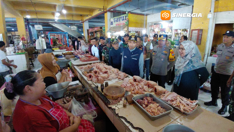 Jelang Lebaran 2026, Plt Wali Kota dan Forkopimda Cek Bahan Pokok dan Fasilitas Umum