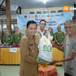 Bulog dan Pemkot Madiun Salurkan Bantuan Pangan 294,5 Ton Beras dan 58,9 Liter Minyak Goreng