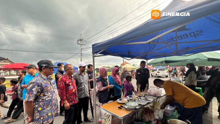 BBPOM Surabaya Sidak Takjil di Caruban, Dua Sampel Kerupuk Diduga Mengandung Boraks