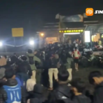 Antrean Pendaki Gunung Lawu Mengular Saat Libur Idulfitri 2026