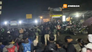 Antrean Pendaki Gunung Lawu Mengular Saat Libur Idulfitri 2026