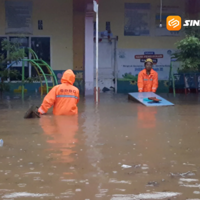 Hujan Deras Picu Banjir Besar di Magetan, Jalur Utama dan Arus Mudik Terganggu
