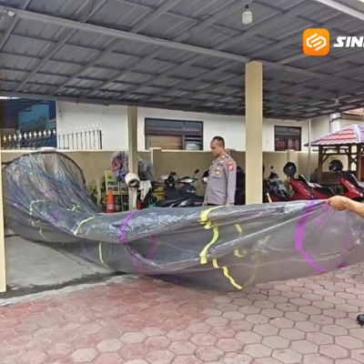 Balon Udara Besar Jatuh di Kebun Ketela Warga, Sempat Diambil Anak-Anak