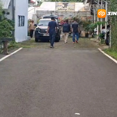 Penggeledahan KPK di Kota Madiun, Rumah Warga Jatiwangi Disasar, Kaos Pilkada dan HP Disita