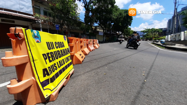 Hari Pertama Rekayasa Lalu Lintas Magetan, Diklaim Lancar, Tapi Ada Titik Rawan yang Langsung Ditutup