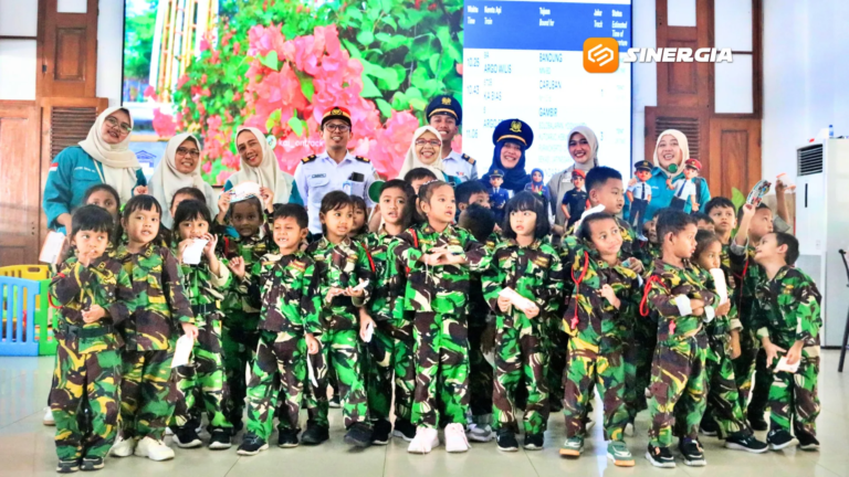 Ratusan Siswa Serbu Stasiun! PT Kereta Api Indonesia (Persero) Daop 7 Cetak “Duta Keselamatan Cilik”