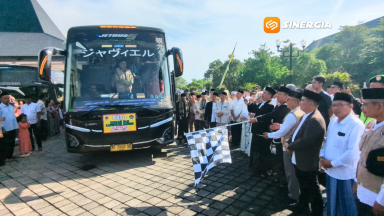 453 Calon Jemaah Haji Asal Madiun Diberangkatkan, Terbagi 2 Kloter 