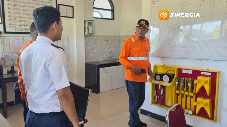 Lonjakan Penumpang Libur May Day, KAI Daop 7 Madiun Perketat Pengecekan Lintas