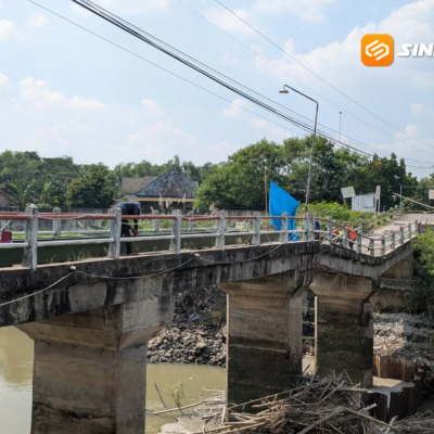 Jembatan Ambrol di Madiun Akhirnya Ditangani, Target 3 Pekan Bisa Dilalui